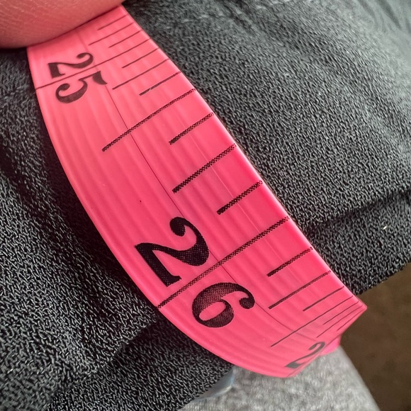 A New Day NWT Jogger Pants L Black High Rise relaxed hip & thigh satin trimmed - Picture 11 of 12